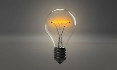 <b>勇于创新：开拓智慧的征程</b>