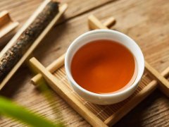 <b>世间并无轻而易举的收获，唯有经过不懈努力，</b>