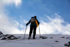 <b>学会靠自己，才会真正强大</b>