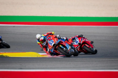 <strong>从扳手到领奖台，张雪17年进化论</strong>