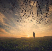 <strong>当下即未来，此刻即人生，过好每</strong>