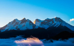 <strong>若无执念在心头，人生何处不清欢</strong>