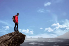 <strong>人的脆弱和坚强，都是超乎了自己的想象</strong>